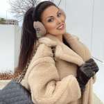 Лейла, фото