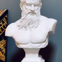 Представляем вам уникальную скульптуру "Зевс", в Белгороде