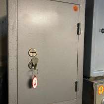 Сейф б/у, в Москве