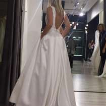 Свадебное платье новое 42-44 размер, в Санкт-Петербурге
