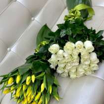 Белые розы и Тюльпаны, в Москве