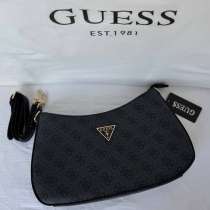 Guess, в Санкт-Петербурге