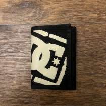 Кошелёк DC, в Москве