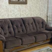 СРОЧНАЯ ПРОДАЖА! Мягкой мебели: два дивана и кресло, в Адлере