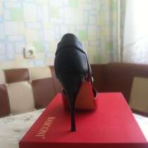 Модельные туфли красно-черные 37 размер, цена в тенге, в г.Астана