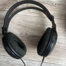 Наушники Пана они работают проводные, в Москве
