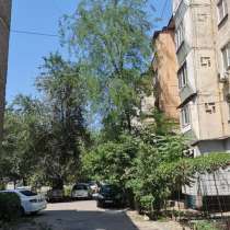 71 500$ США!!! Срочно!!! Продается 2кв. Чокморова\К.Акиева 1, в г.Бишкек