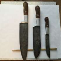 Продается подарочный набор кухоных ножей, в Феодосии