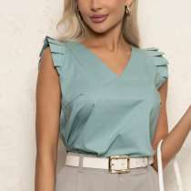 Блузка нежно-мятного цвета с рукавами-крылышками, в Новом Уренгое