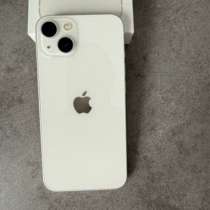 Продам iPhone 13, в Москве