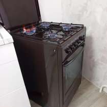 Продам плиту газовую, в отличном состоянии, в Екатеринбурге