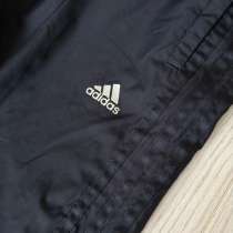 Спортивные штаны adidas. Черные, в Угличе