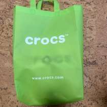 Белые тапочки crocs, в Казани