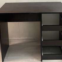 Продам стол школьный, в Свободном