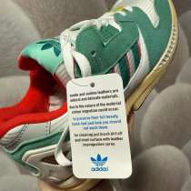 Кроссовки женские, в Казани