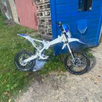 Продам мотоцикл ataki 125 start мотор разобран капиталиться, в Новосибирске