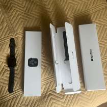 Продам часы Apple Watch SE 44 мм в отличном состоянии, в Омске