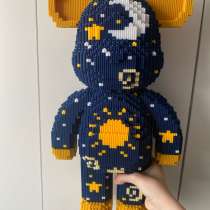 Медведь из LEGO, в Рязани