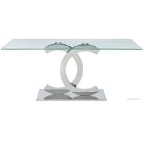 Стол Chanel, в Москве