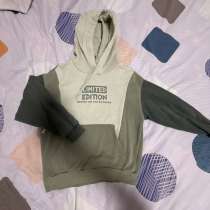 Худи с капюшоном, в Омске