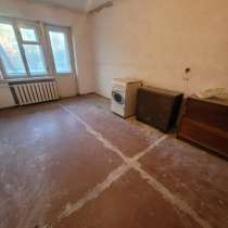 1ком. кв 32кв. м ул Шаумяна 12, в Таганроге