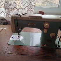 Продам швейную машинку Лада(Чехия), в г.Макеевка