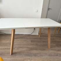 Продам кухонный стол, в Москве