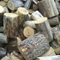 Продам дрова твердых пород дуб 3000 рублей за куб, в г.Макеевка