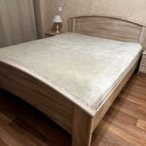 Кровать двухспальная с тумбами 160*200, в Архангельске