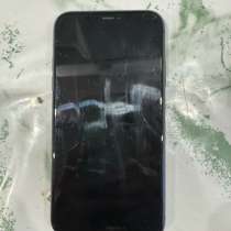 IPhone 11 б/у аккумулятор 74%, в Омске