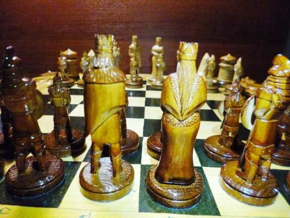 Игра шахматы/нарды сувенирные из дерева ручной работы в Москве фото 9