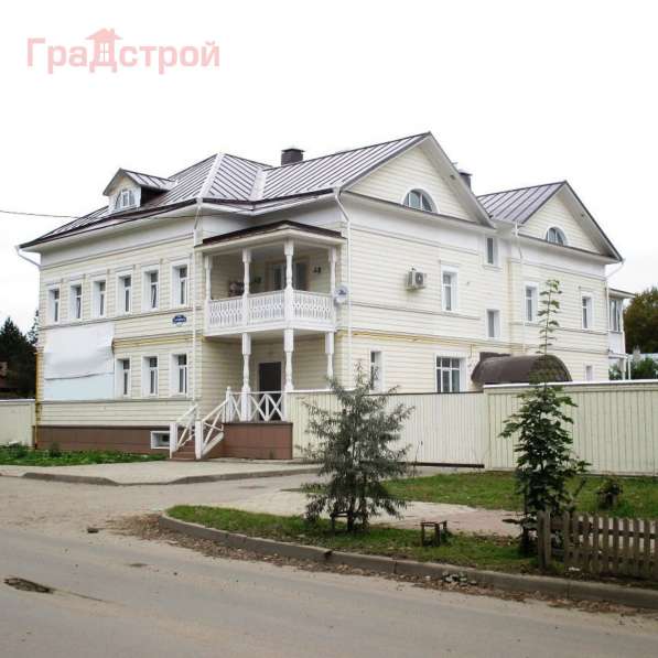 Продам двухкомнатную квартиру в Вологда.Жилая площадь 93 кв.м.Этаж 3.Дом кирпичный.
