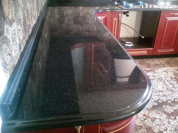 Столешницы для кухонь из натурального камня мрамор гранит в Москве фото 10