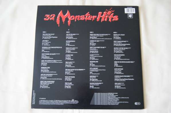 32 Monster Hits- 2LP-1988 Made In Holland в Москве фото 3