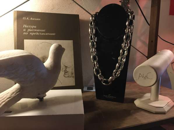 Дизайнерское ожерелье H&М. Профес. подставки под бусы в Обнинске