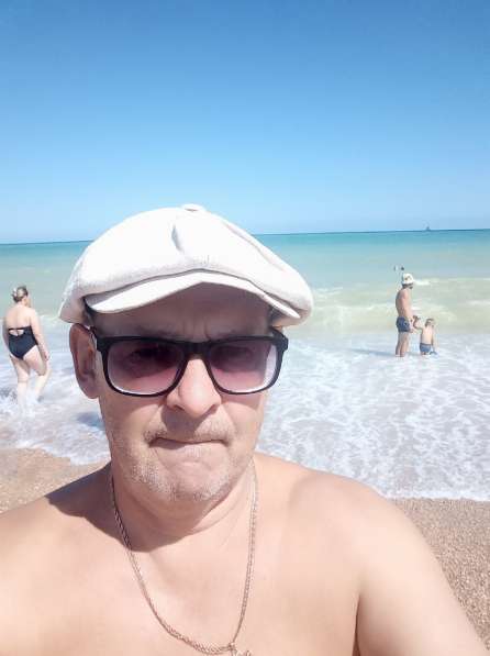 Сергей, 59 лет, хочет пообщаться – Мужчина 59 познакомлюсь