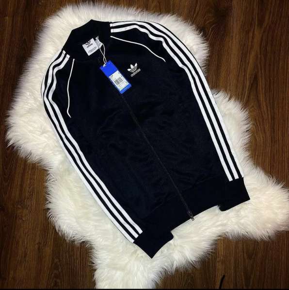 Бомбер Adidas