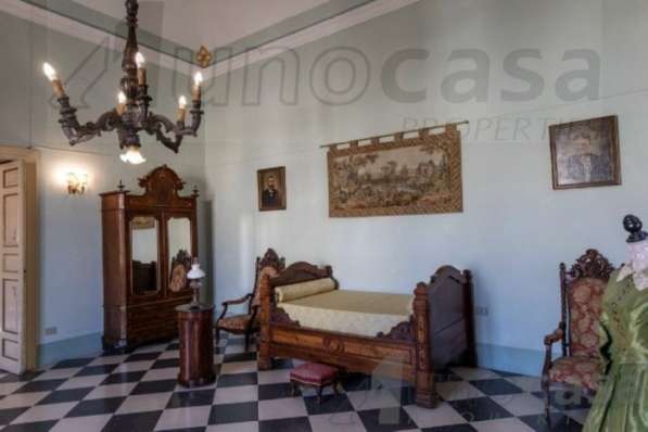 Продается элегантная укрепленная резиденция в Комизо Сицилия в фото 4