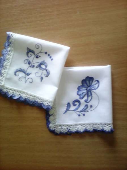 Платочки вышитые в Москве фото 16