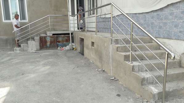 Перила из нержавеющей стали, лестница для бассейнов, пандусы в фото 4