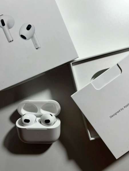 AirPods 3