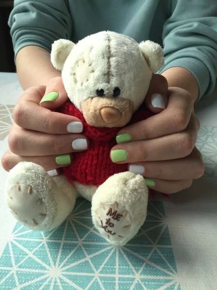 Маникюр, педикюр