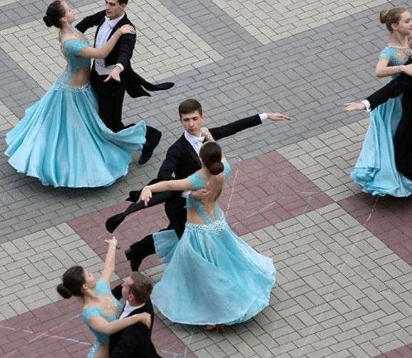 Выпускной вальс