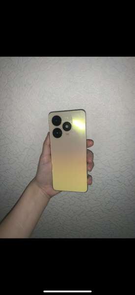 Телефон Tecno go 2024