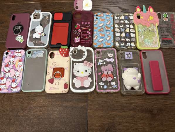 Чехлы для iPhone XR