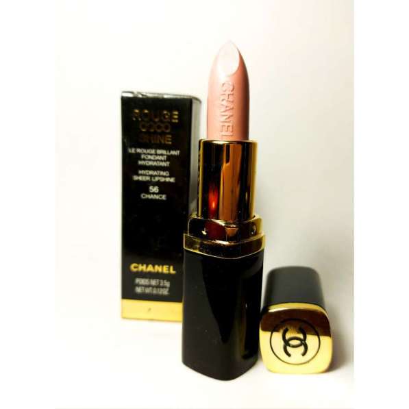 Помада Chanel Rouge Coco Shine