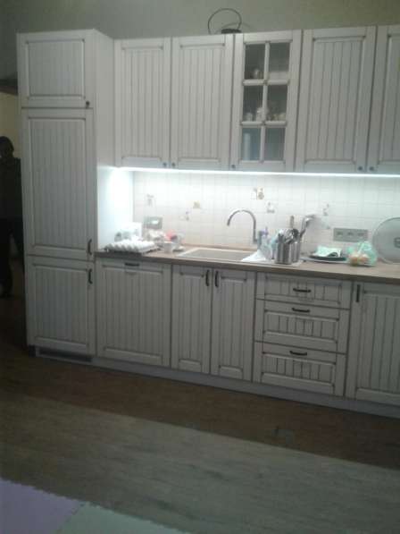 Шкафы-купе и кухни под Заказ по размерам Заказчика в Екатеринбурге фото 10