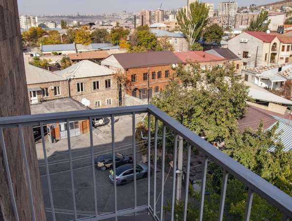 В центре Еревана- собственник в фото 3