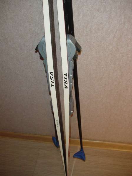 Лыжи (185 см) с лыжными палками (130 и ботинками 38 размера в Видном фото 13