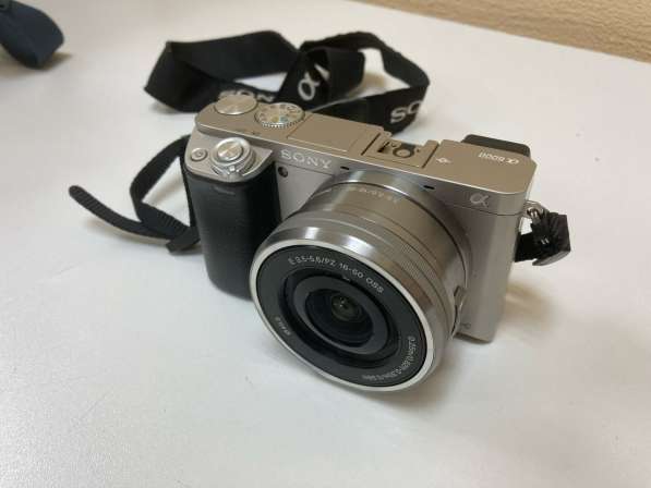 Sony ILCE a6000 kit 16-50mm silver